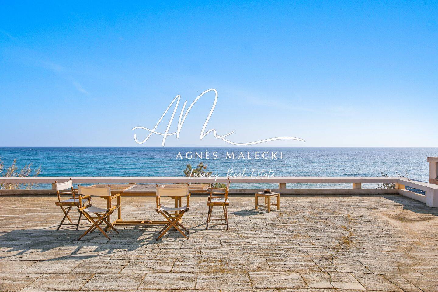 Maison 9 pièces 286 m² · à Rayol-Canadel-sur-Mer · 286 m² · 6 500 000 €