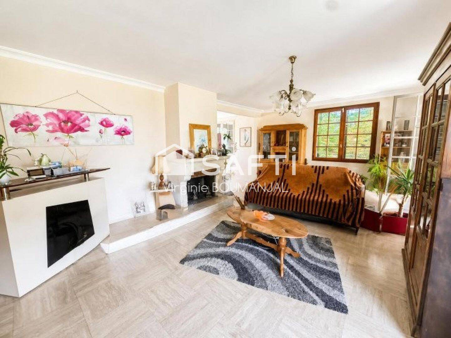 Maison 8 pièces 155 m² · à Fouilloy · 155 m² · 245 000 €