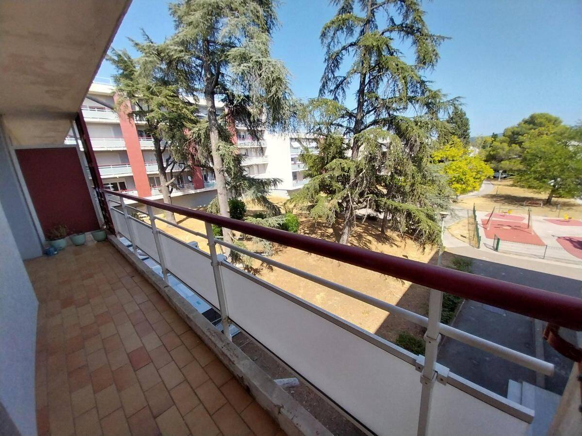 Appartement 4 pièces 73 m² · à Cogolin · 73 m² · 983 €