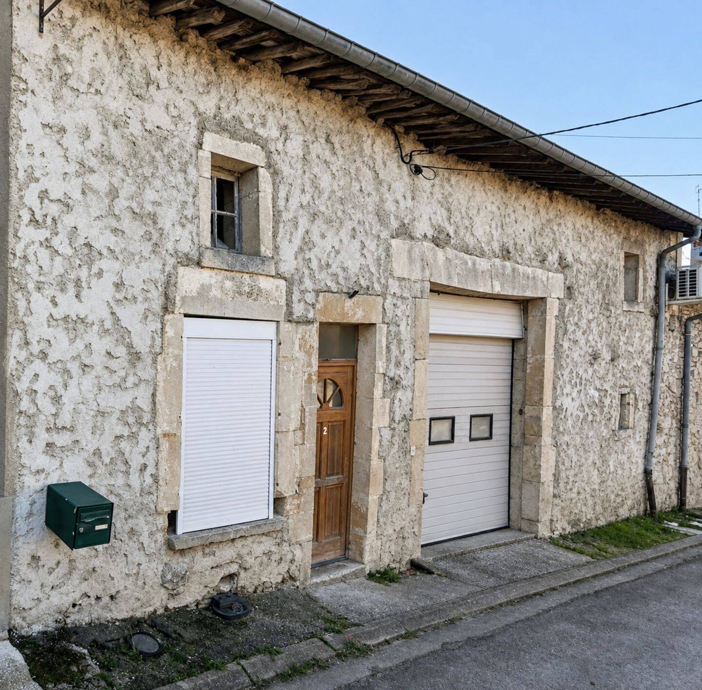 Maison 4 pièces 128 m² · à Les Hauts-de-Chée · 128 m² · 49 000 €