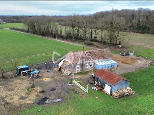 Maison à vendre 126 600 € 5 pièces 2 chambres 78 m² 4 512 m² de terrain Arthezé 72270