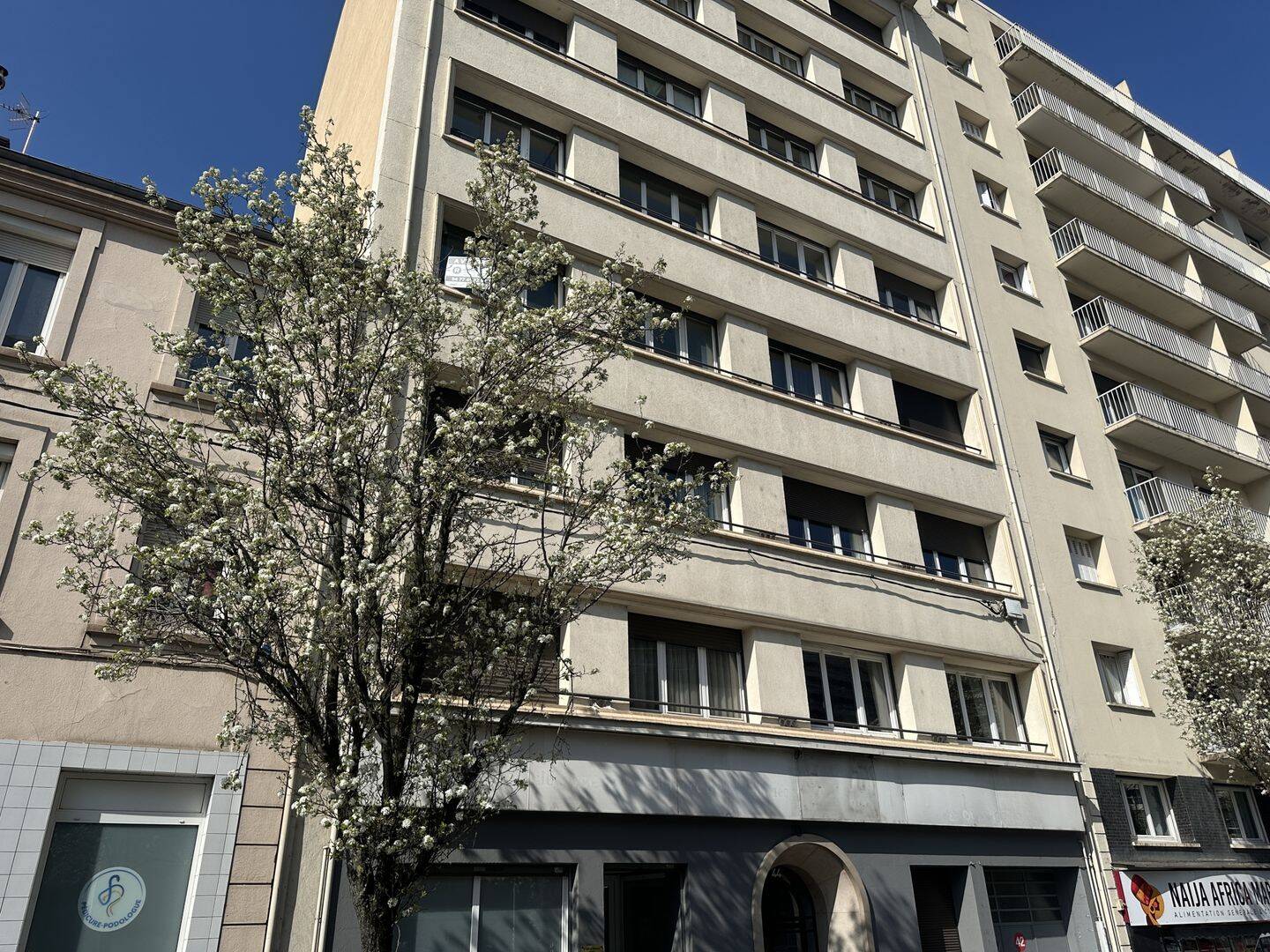 Appartement 3 pièces 71 m² · à Saint-Étienne · 71 m² · 85 000 €