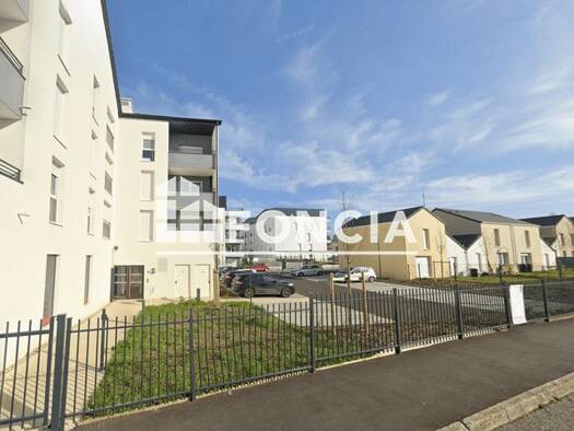 Parking à louer 65 € Saint Liesne-Centre Est Melun 77000