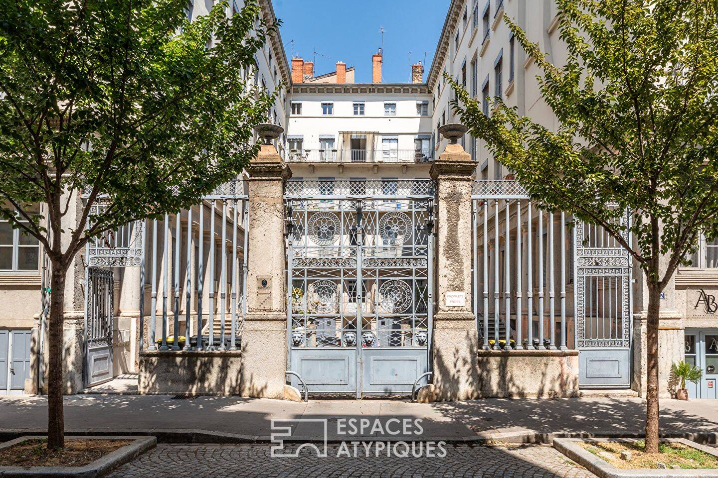 Appartement 4 pièces 100 m² · à Lyon 2ème Arrondissement · 100,5 m² · 400 000 €