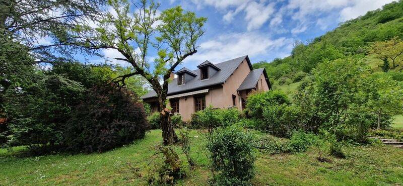 Maison 7 pièces 150 m² · à Salles-la-Source · 150 m² · 274 000 €