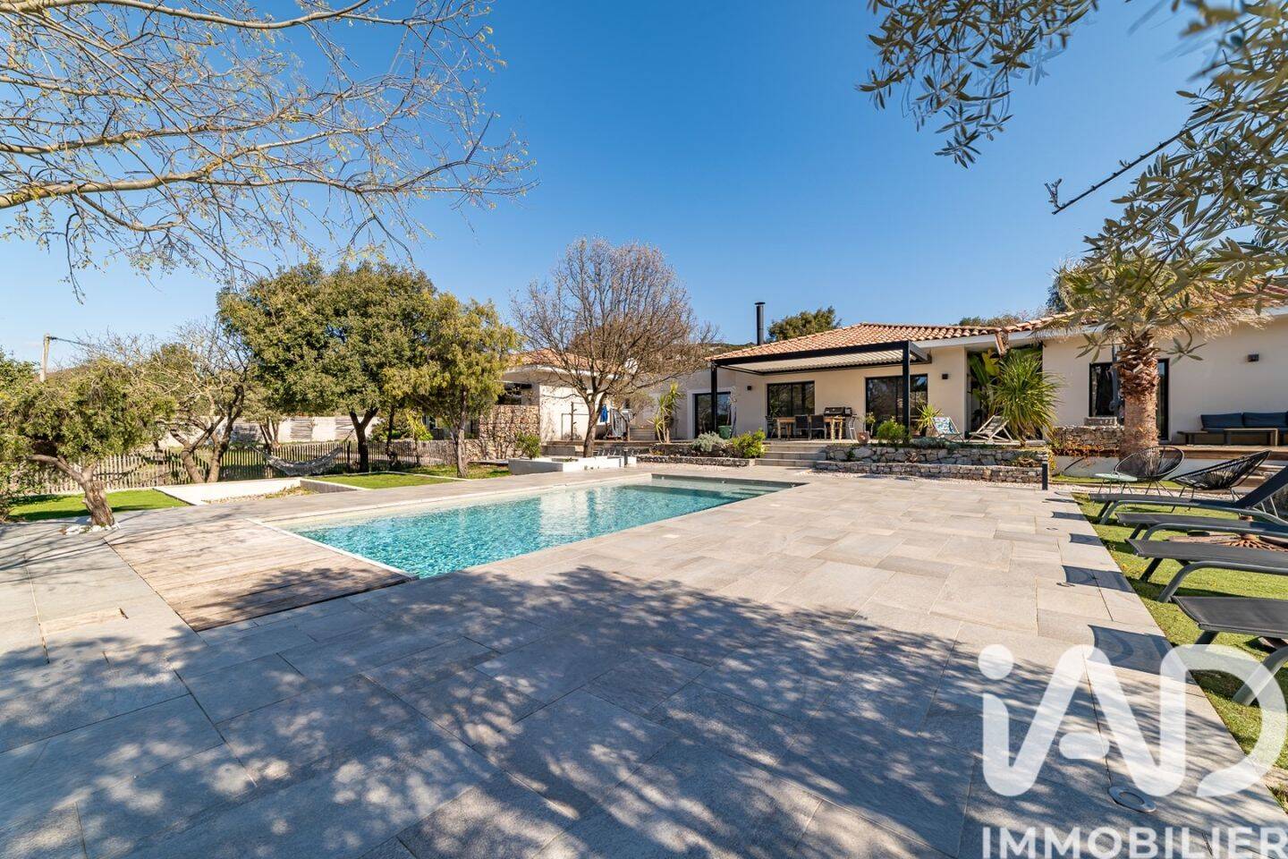 Maison 1 pièce 290 m² · à Cazevieille · 290 m² · 1 200 000 €