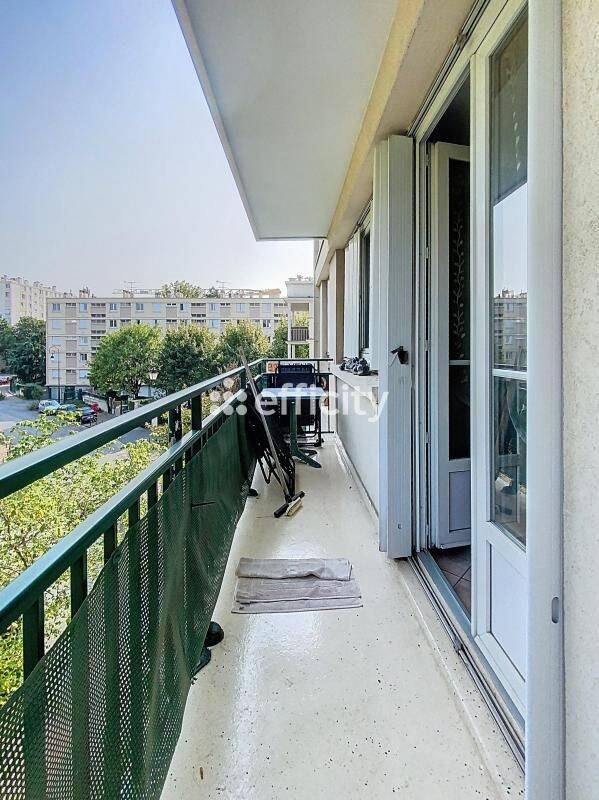 Appartement 4 pièces 75 m² · à Le Plessis-Trévise · 75 m² · 190 000 €