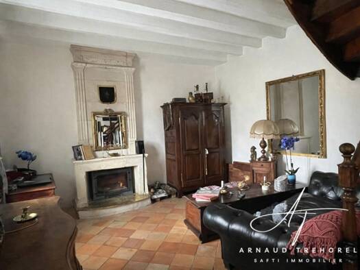 Maison à vendre 186 000 € 5 pièces 3 chambres 105 m² 834 m² de terrain Montigné-lès-Rairies 49430