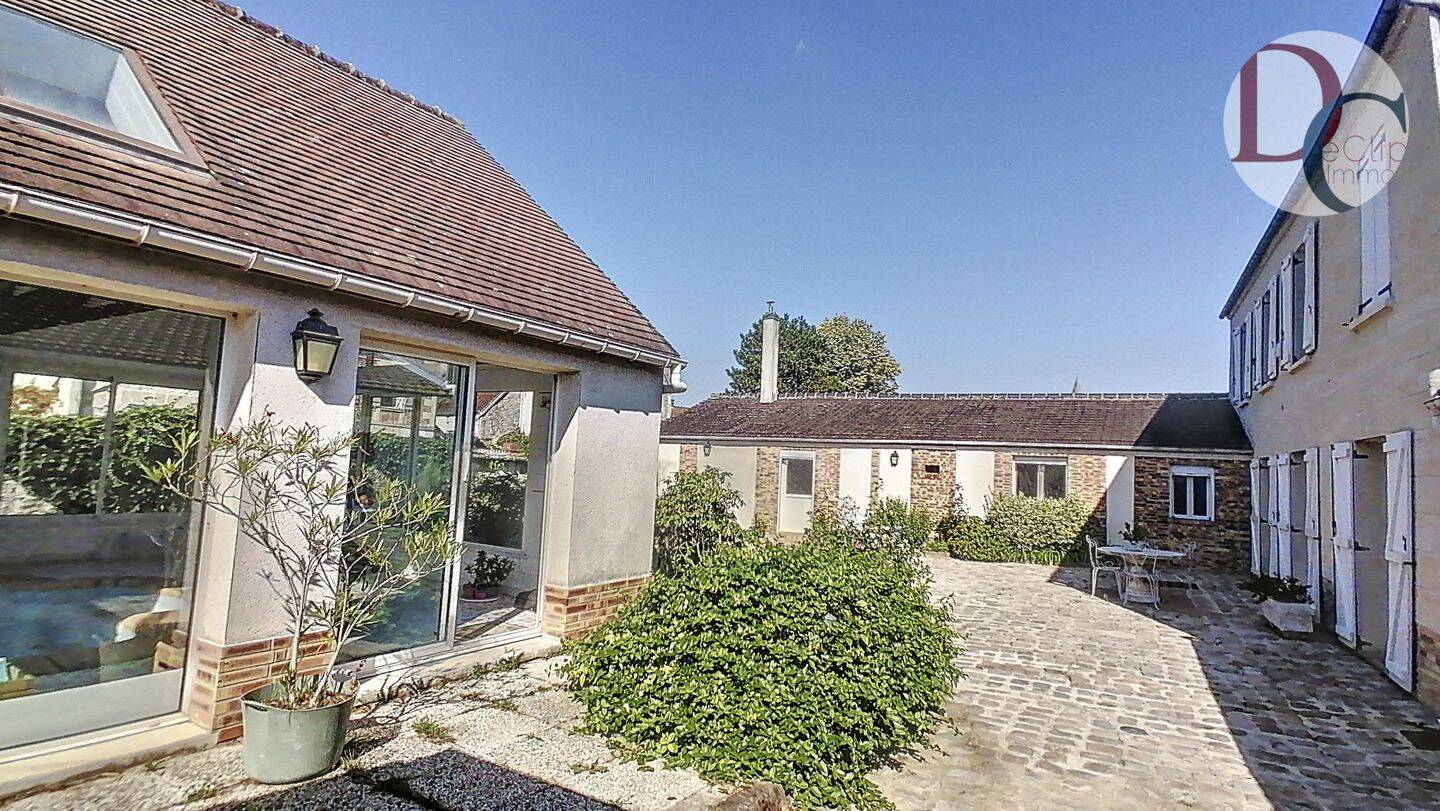 Maison 7 pièces 190 m² · à Senlis · 190 m² · 436 000 €