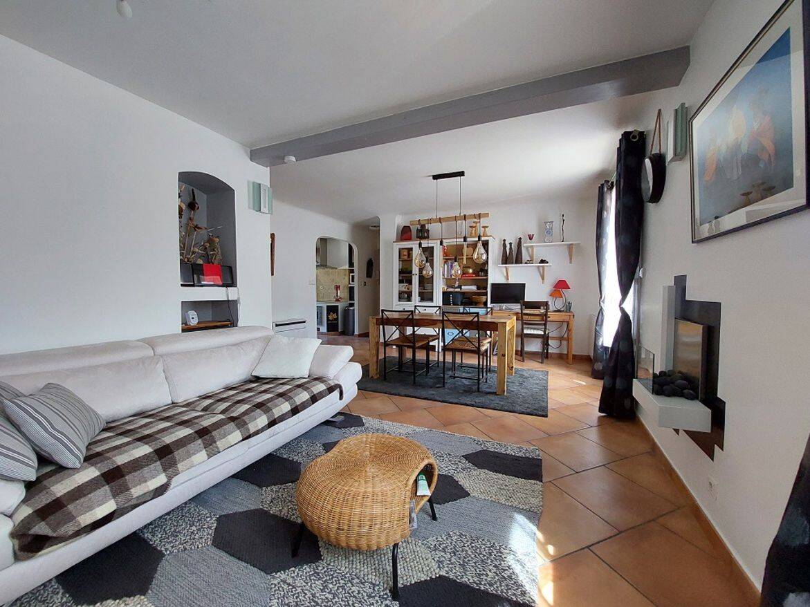 Appartement 4 pièces 66 m² · à Saint-Chamas · 66 m² · 862 €