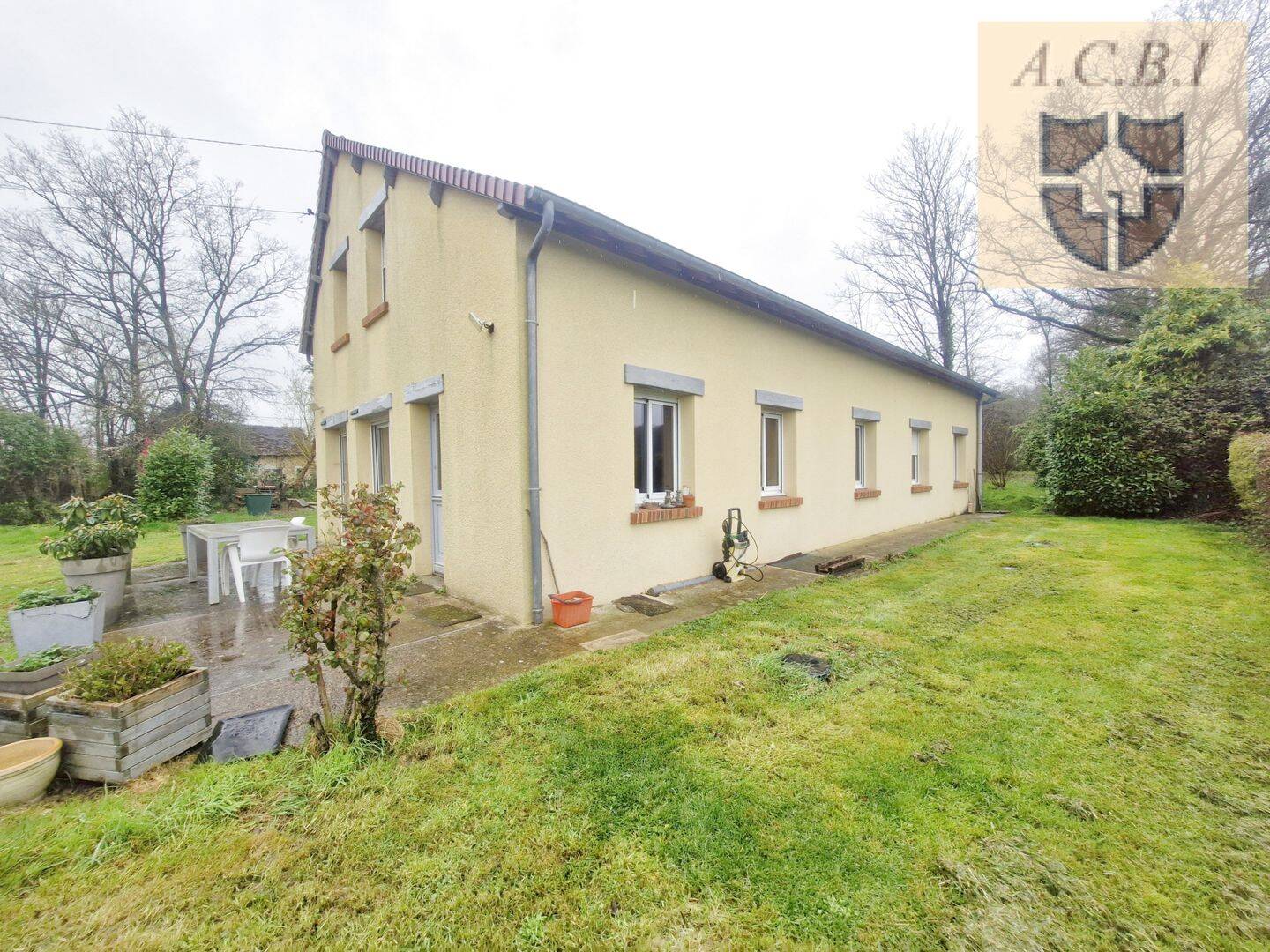 Maison 7 pièces 171 m² · à Beauchêne · 171 m² · 224 000 €