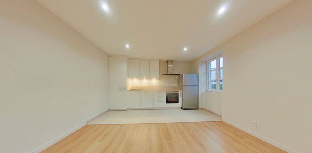 Appartement 4 pièces 84 m² · à L'Arbresle · 84 m² · 1 020 €