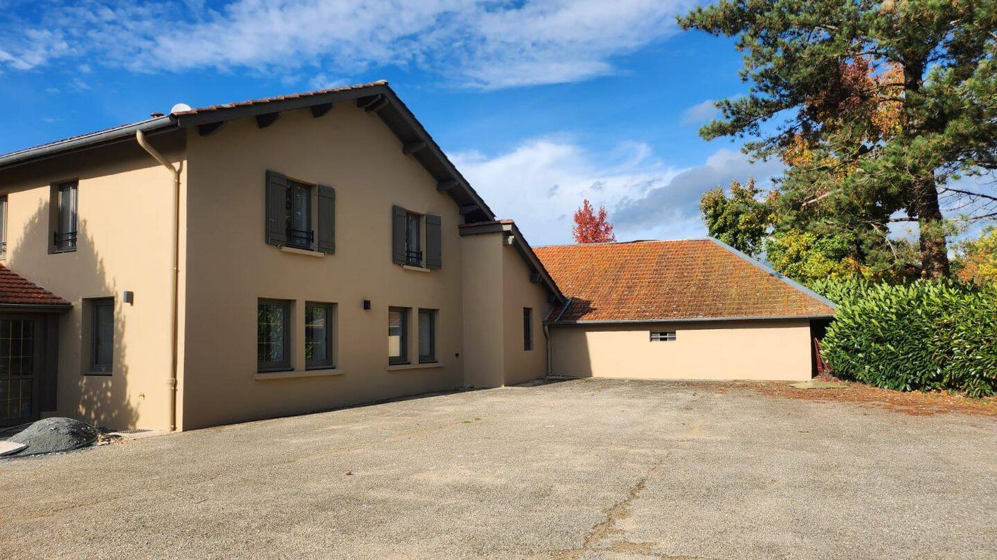 Maison 4 pièces 85 m² · à Châtillon-sur-Chalaronne · 85 m² · 189 500 €