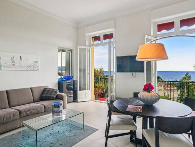 Appartement à vendre 895 000 € 3 pièces 2 chambres 91 m² Étage 4/5 Croix des Gardes Cannes 06400