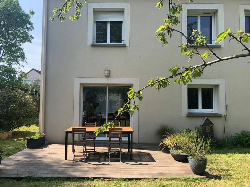 Maison 5 pièces 129 m² · à Magny-les-Hameaux · 129,4 m² · 2 120 €/mois