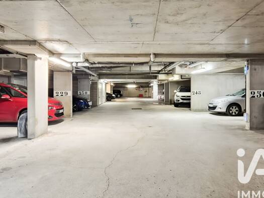 Parking à vendre 12 500 € Bois de la Grange-Village de Lognes Lognes 77185