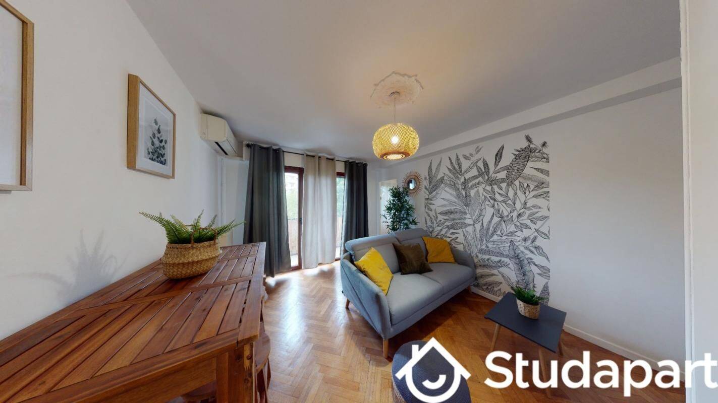 1 pièce 12 m² · à Marseille 4ème Arrondissement · 12 m² · 490 €/mois