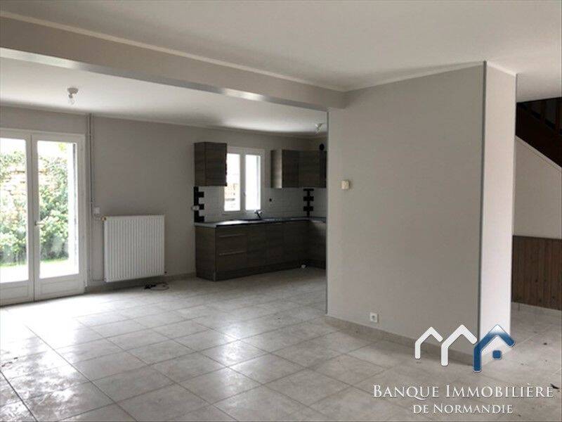 Maison 6 pièces 98 m² · à Douvres-la-Délivrande · 98 m² · 950 €/mois