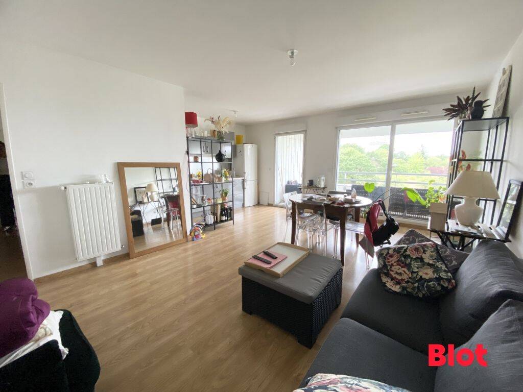 Appartement 3 pièces 66 m² · à Rennes · 65,7 m² · 808 €/mois