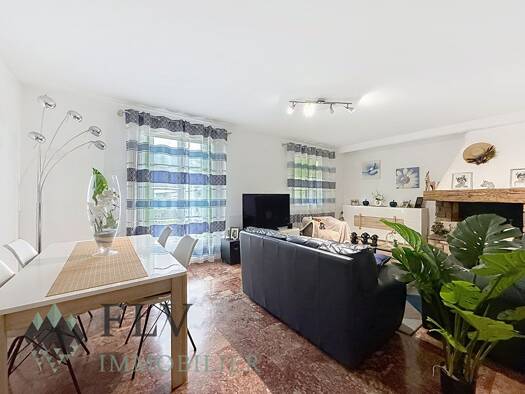 Immeuble à vendre 565 000 € 400 m² Ariane Nice 06000
