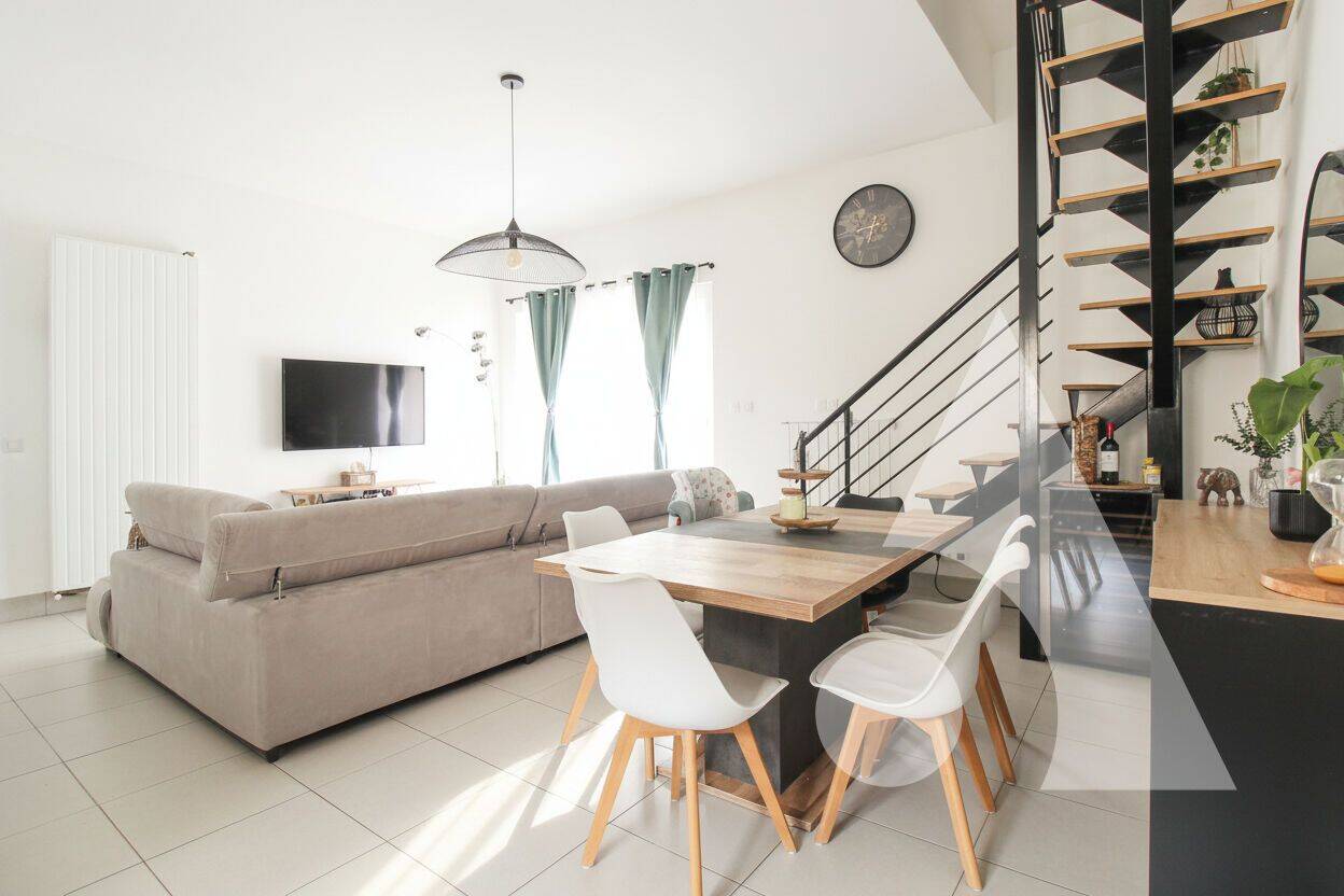 Maison 4 pièces 83 m² · à Grandfresnoy · 83 m² · 220 000 €