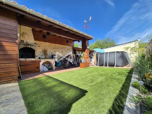 Maison à vendre 204 000 € 5 pièces 3 chambres 137 m² 130 m² de terrain Sud Est du Centre Ancien Pamiers 09100