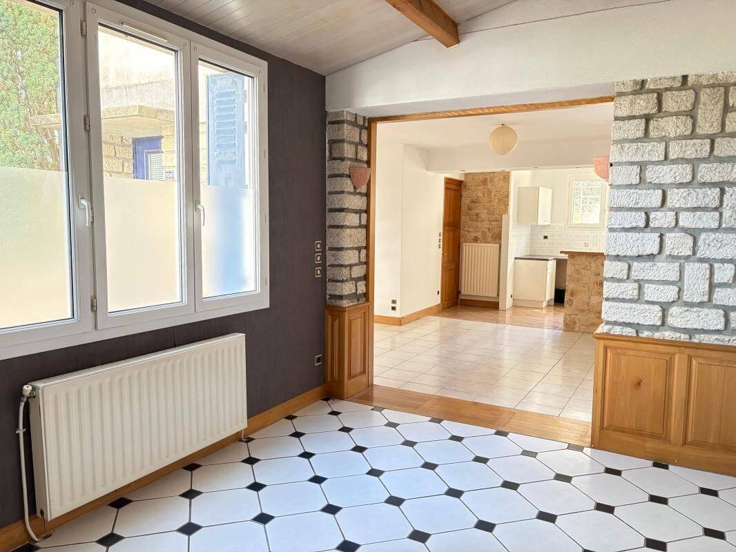 Maison 4 pièces 82 m² · à Niort · 82,3 m² · 180 200 €