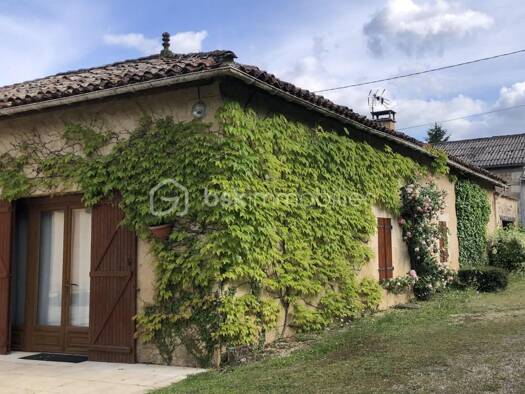 Maison à vendre 304 000 € 5 pièces 3 chambres 257 m² Puy-Saint Font Périgueux 24000