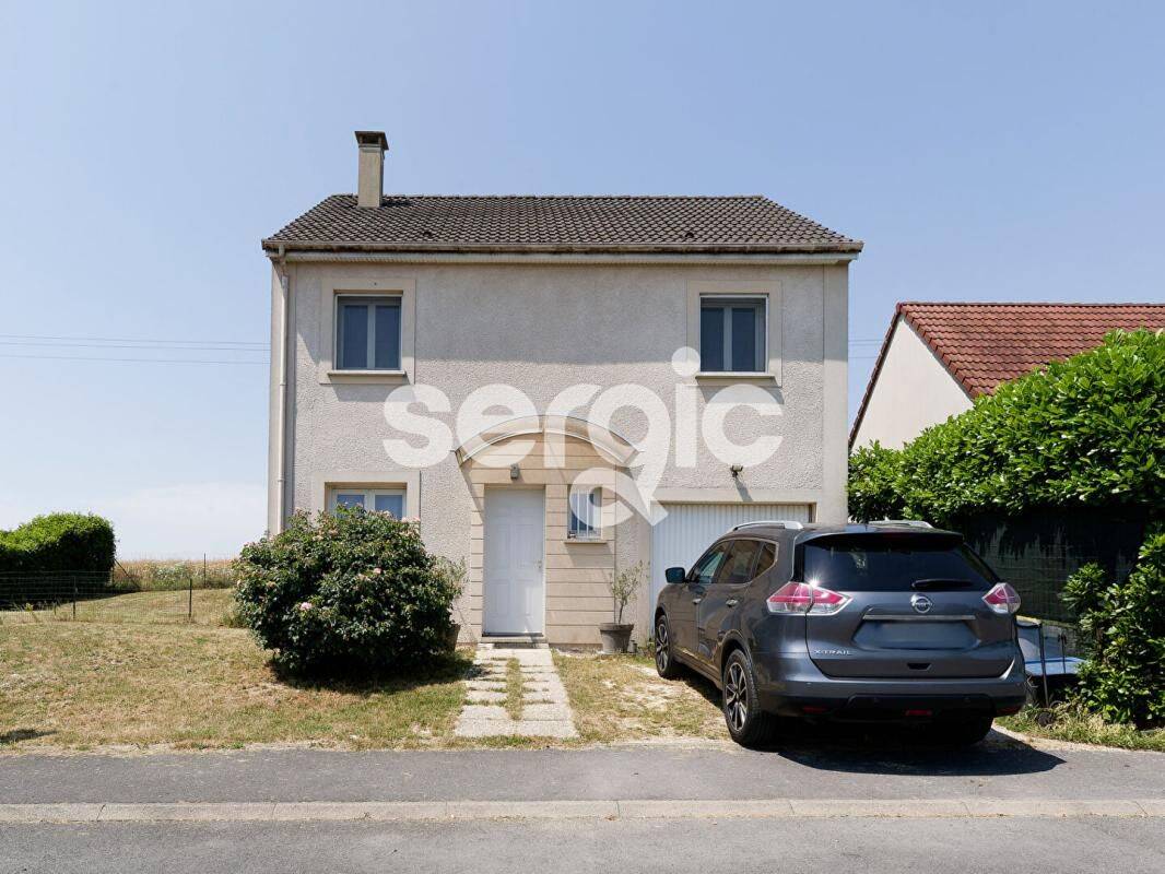 Maison 6 pièces 100 m² · à Bazancourt · 100 m² · 245 000 €