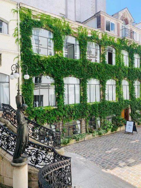Appartement 2 pièces 42 m² · à Paris 3ème Arrondissement · 42 m² · 2 500 €/mois