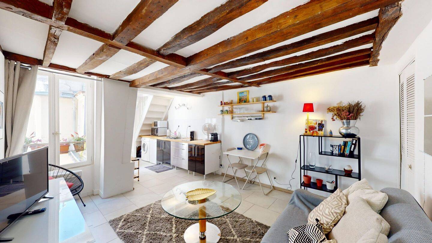 Appartement 2 pièces 37 m² · à Paris 3ème Arrondissement · 36,7 m² · 1 600 €