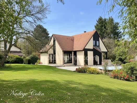 Maison à vendre 699 500 € 6 pièces 5 chambres 169 m² 3 275 m² de terrain Saint-Lambert 78470