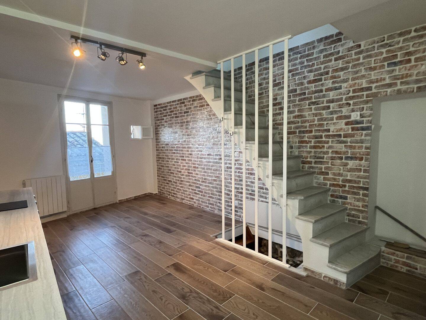 Appartement 3 pièces 56 m² · à Berre-les-Alpes · 55,9 m² · 785 €/mois