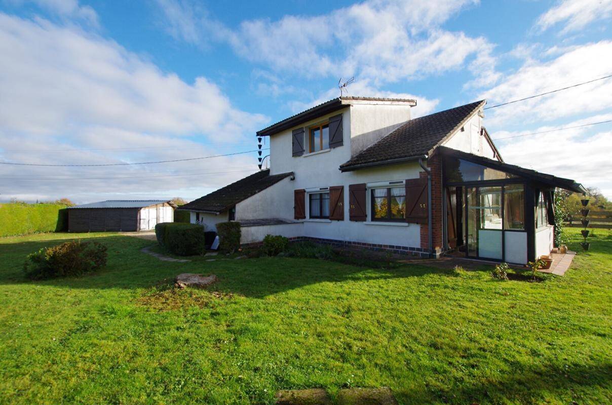 Maison 4 pièces 97 m² · à Sainte-Geneviève-des-Bois · 97 m² · 126 000 €