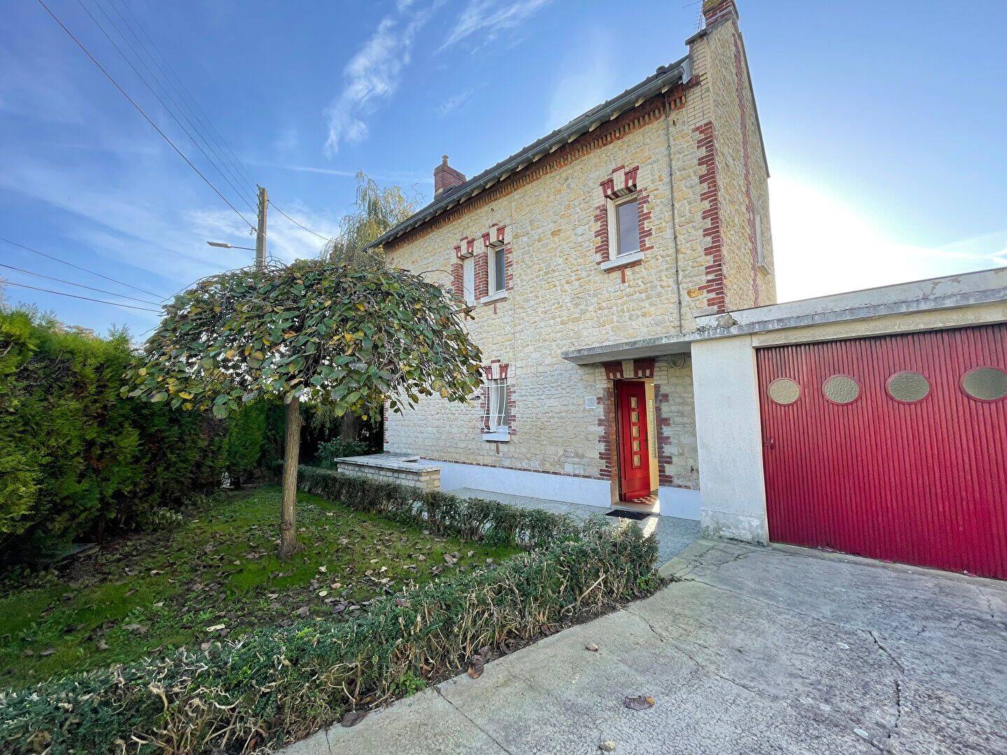 Maison 4 pièces 74 m² · à Caen · 74 m² · 1 035 €/mois