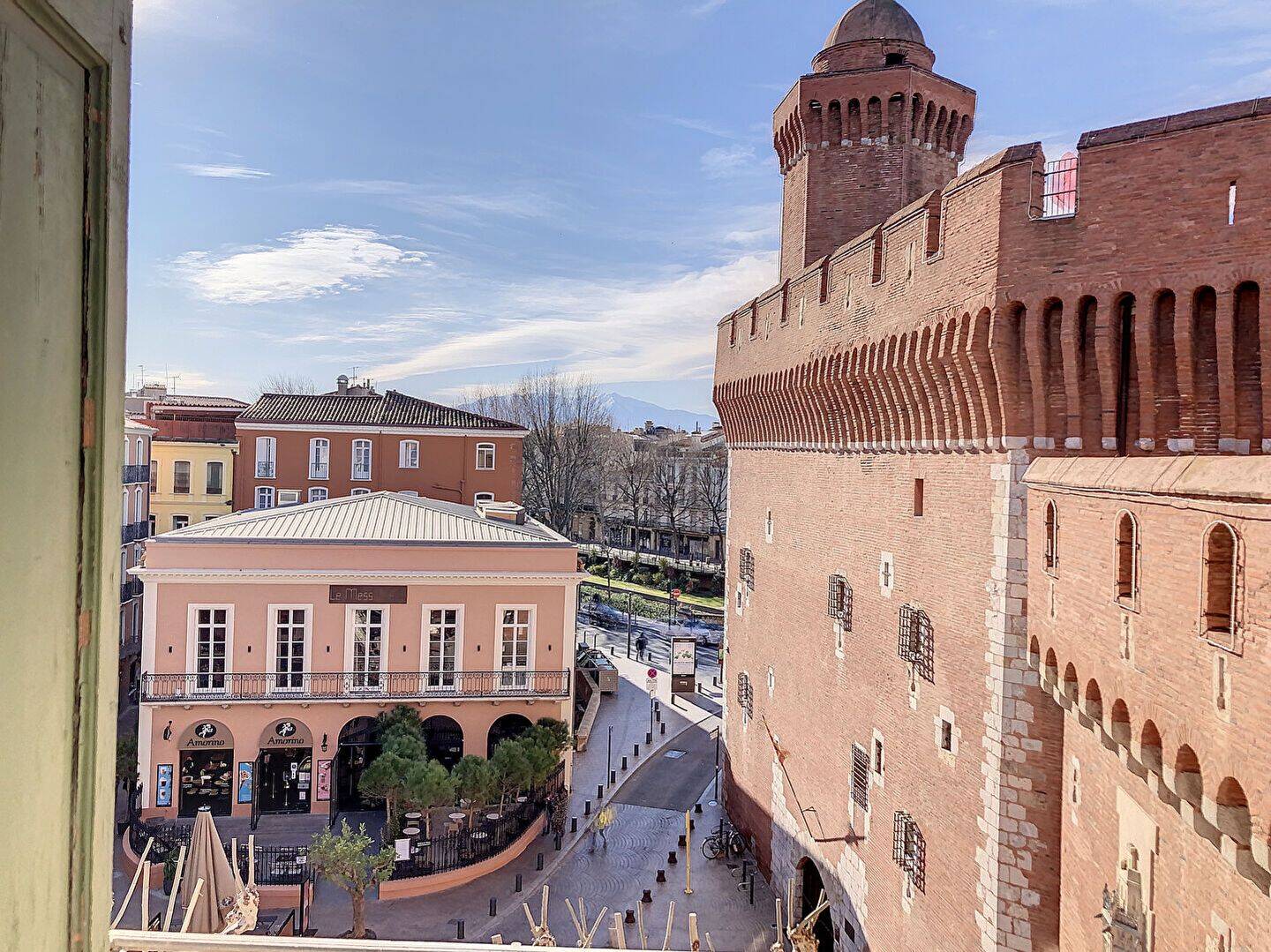 Appartement 4 pièces 143 m² · à Perpignan · 143 m² · 1 011 €