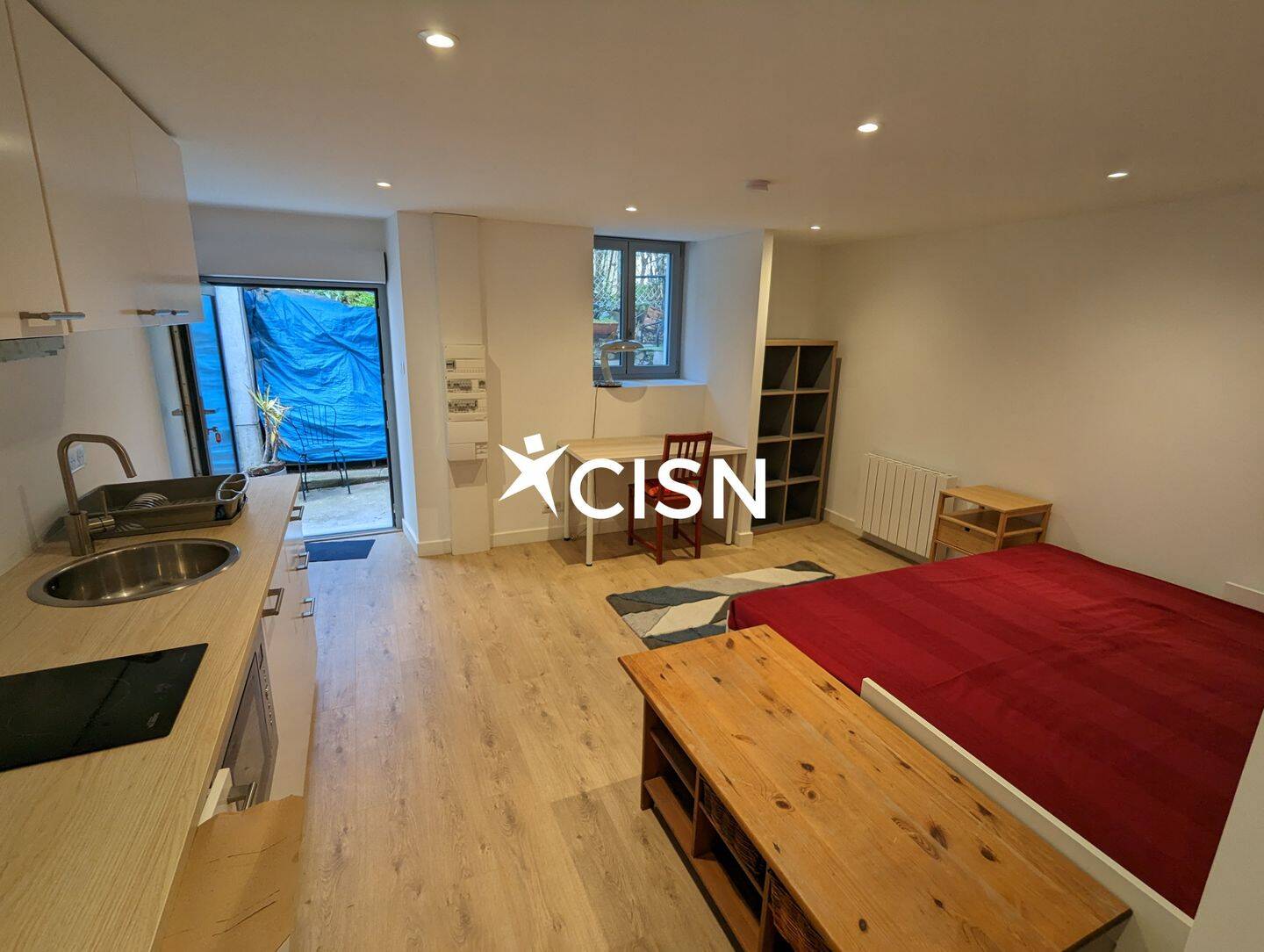 Joli studio meublé de 23 m² — 1
