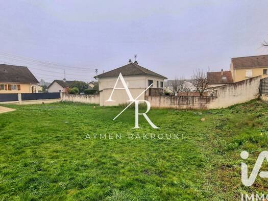 Terrain constructible à vendre 235 000 € 340 m² de terrain Sarcelles 95200