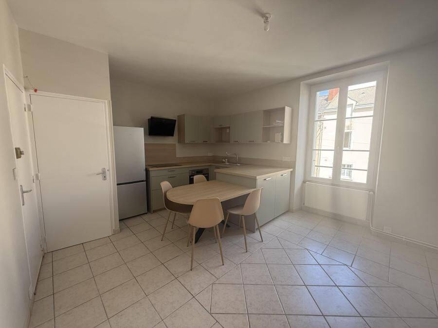 Appartement 3 pièces 48 m² · à Sablé-sur-Sarthe · 48 m² · 640 €/mois