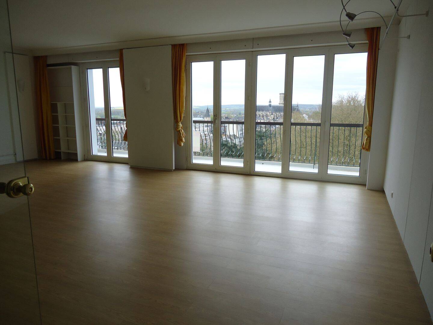 Appartement 4 pièces 113 m² · à Nevers · 113 m² · 1 152 €