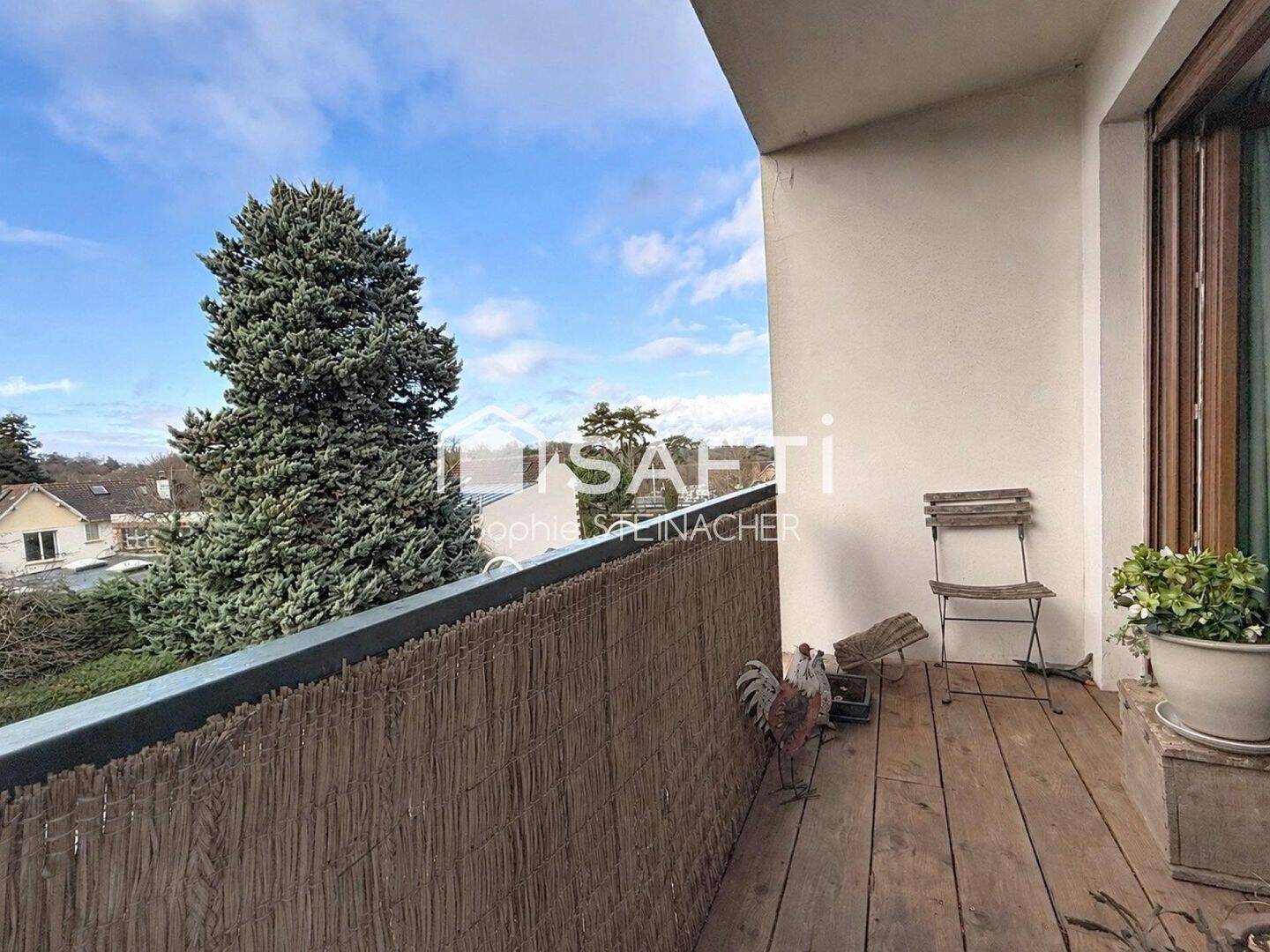 Appartement 4 pièces 82 m² · à Louveciennes · 82 m² · 360 000 €