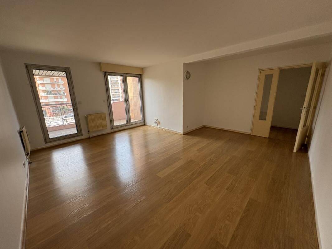 Appartement 3 pièces 75 m² · à Toulouse · 75 m² · 915 €