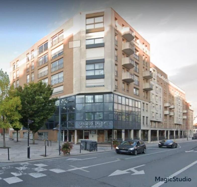 Espace bureau à vendre 450 000 € 401 m² de bureaux divisible de 401 m² à 401 m² Gambetta Tourcoing 59200