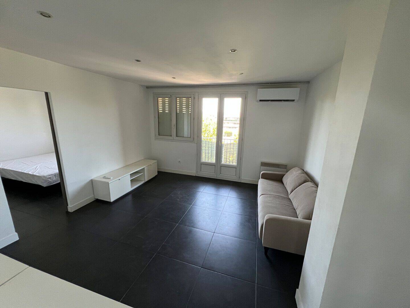Appartement 3 pièces 51 m² · à Marignane · 51,3 m² · 900 €