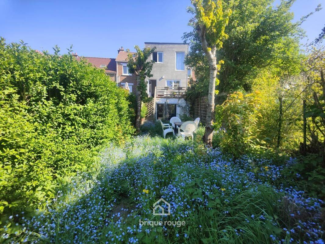 Maison 6 pièces 145 m² · à Loos · 145 m² · 292 500 €
