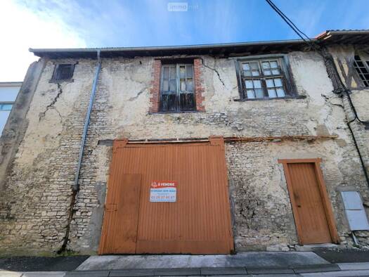 Parking à vendre 36 000 € 70 m² Bar-sur-Aube 10200