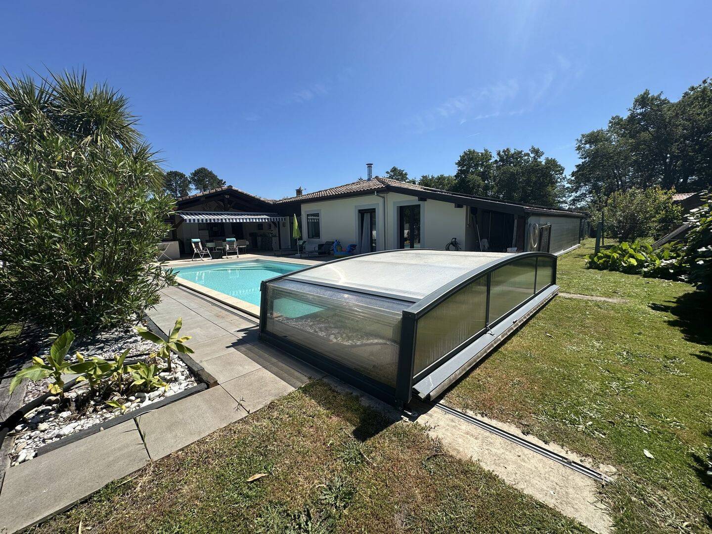 Maison 7 pièces 167 m² · à Gastes · 167 m² · 498 000 €