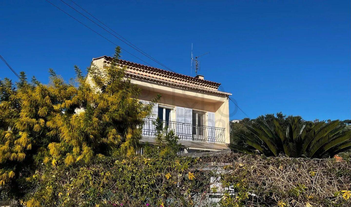 Maison 5 pièces 149 m² · à Bormes-les-Mimosas · 149 m² · 582 000 €