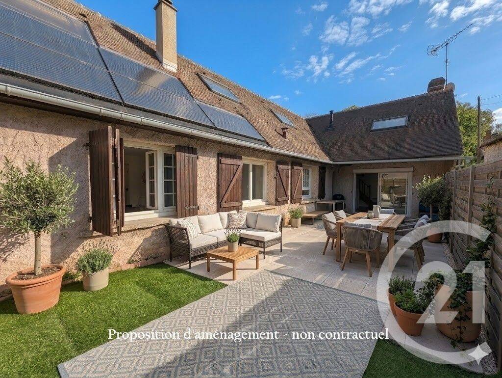 Maison 7 pièces 140 m² · à Épernon · 140 m² · 240 000 €