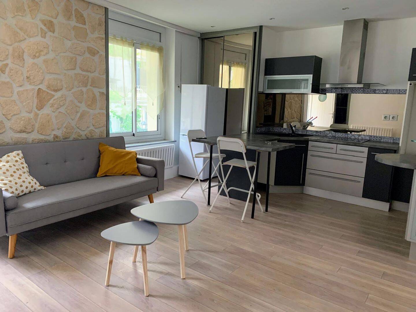 Appartement 3 pièces 74 m² · à Saint-Étienne · 74 m² · 620 €